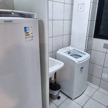 Apartamento Bee, Um Apartamento Novo, Aconchegante E Funcional!