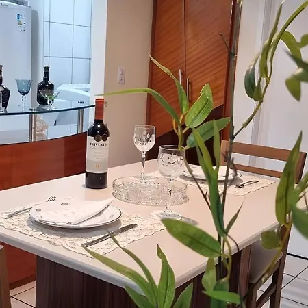 Apartamento Bee, Um Apartamento Novo, Aconchegante E Funcional! *