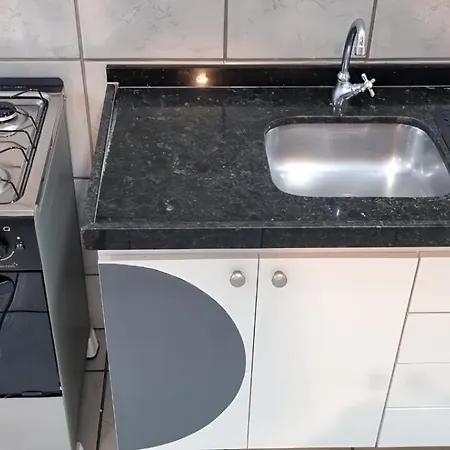 Bee, Um Apartamento Novo, Aconchegante E Funcional! Apartamento *